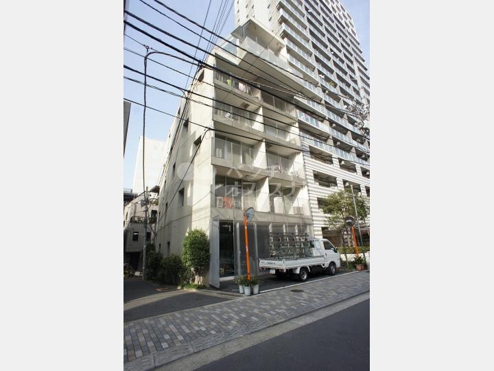 外観 コンクリート打ちっぱなしのデザイナーズSOHOマンション 【Saito】