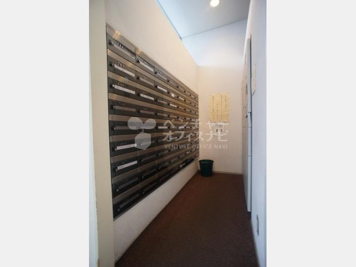 SOHOマンション 【原宿アパートメンツ】