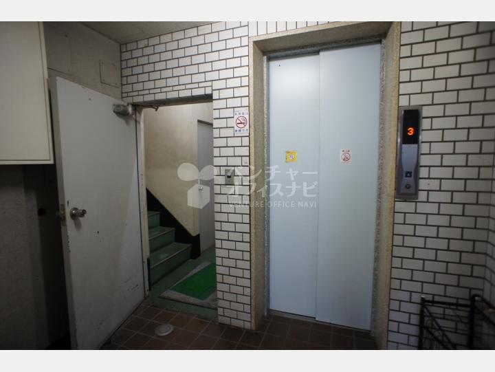 エレベーター【ビックウエストビル１号館】