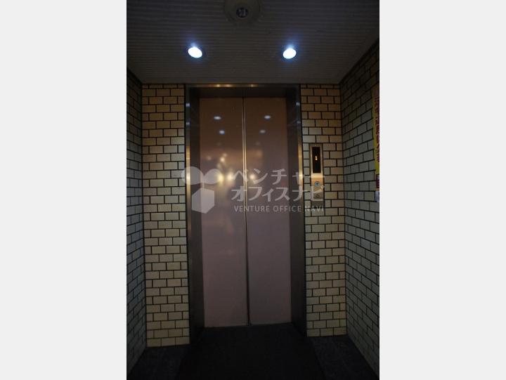 エレベーター【相模屋第５ビル】
