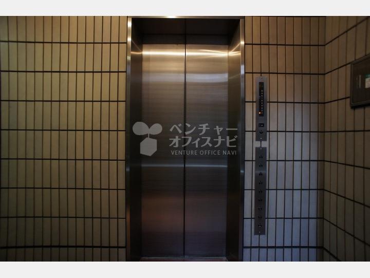 エレベーター【新橋MMビル】