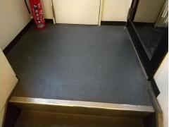 2F