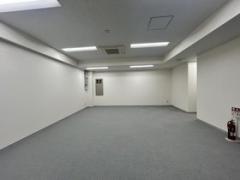1F