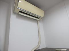 1F