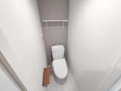 301