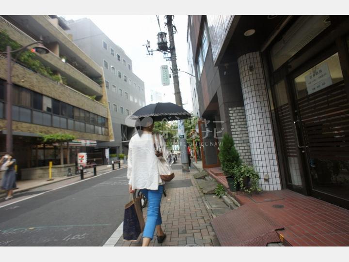 前面道路【升本ビル】