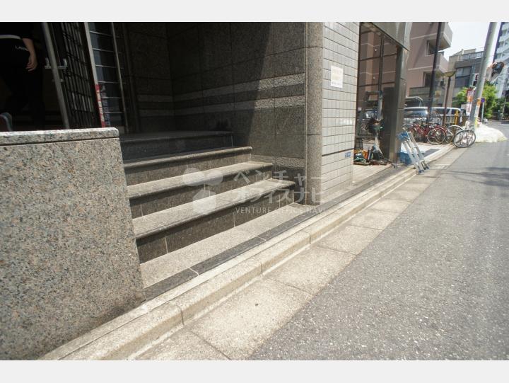 入口周辺【Point STビル】