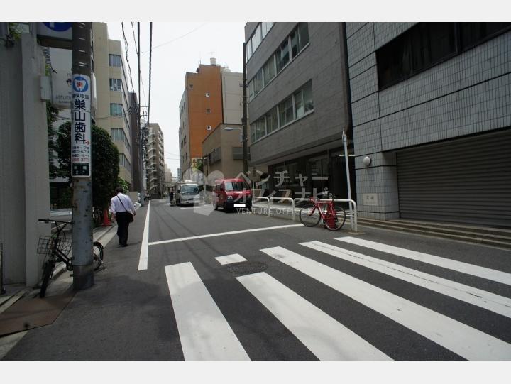 前面道路【東商センター】