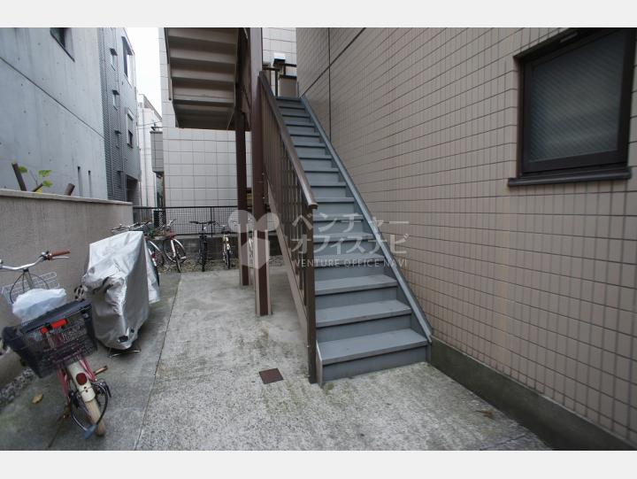 共用部通路【ＭＡＮ巣鴨】