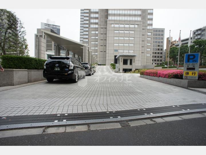 入口周辺【新宿パークタワー】