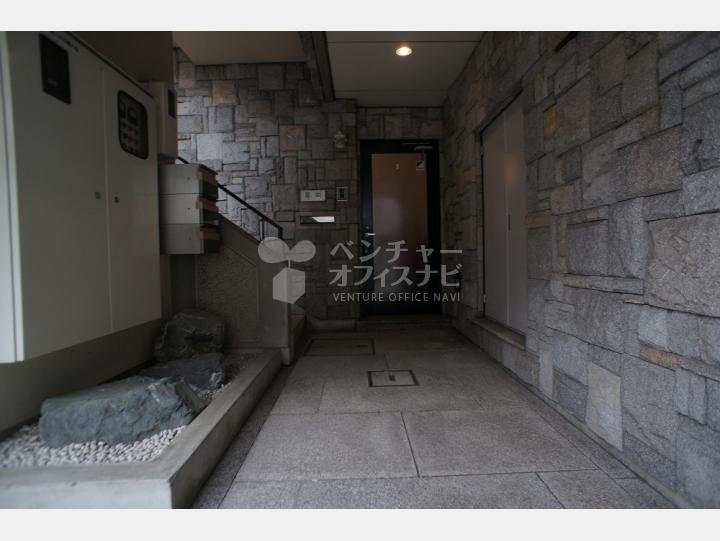 入口内通路【菊岡ビル】