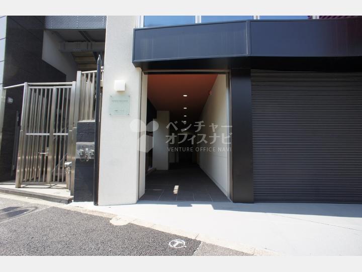外観　【新宿ＷＥＳＴＣＯＵＲＴ】
