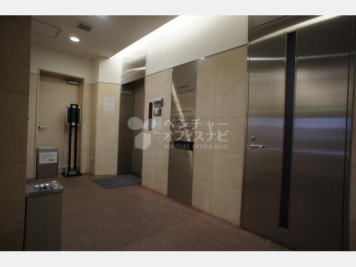 エレベーター【ドゥーミラン銀座ビル】