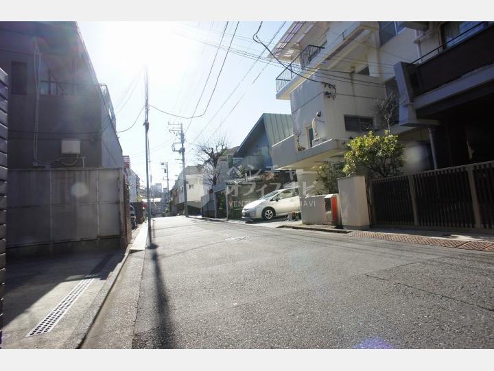 前面道路【Rビル】