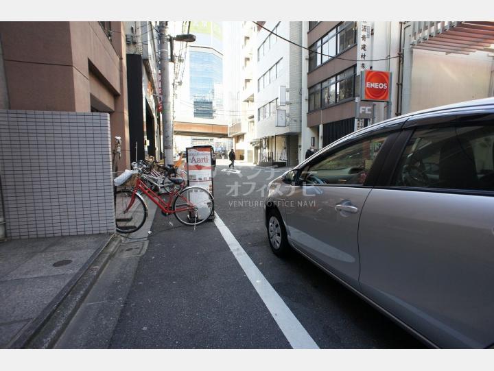 前面道路【第一スレートビル】