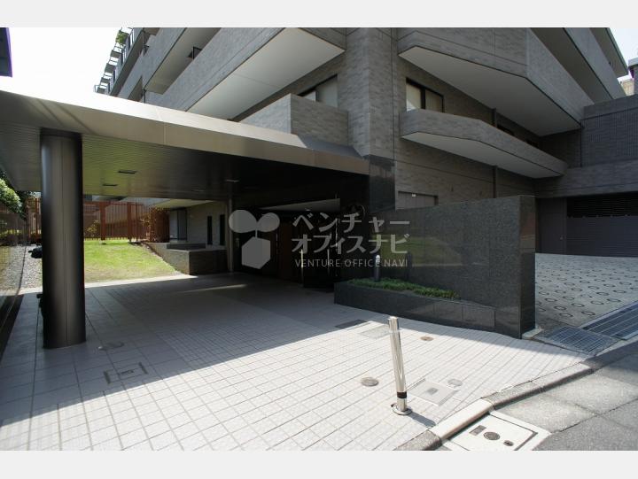 物件敷地入口 【ルピナス渋谷桜丘ガーデンコート】