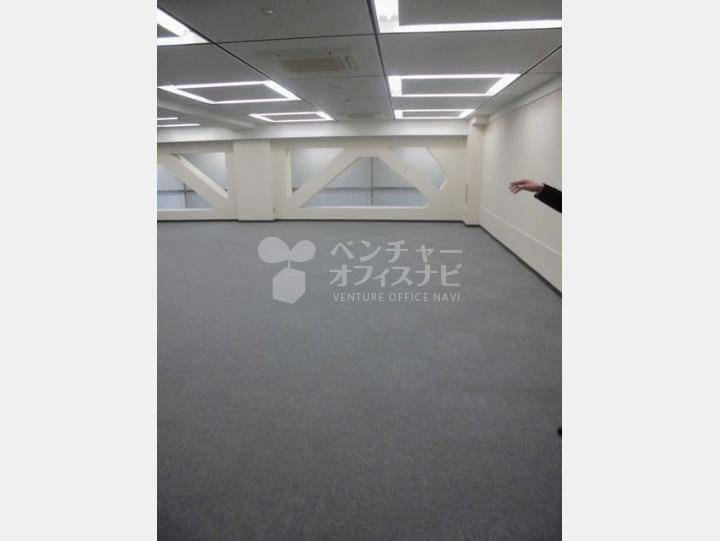 室内【藤久ビル西1号館】