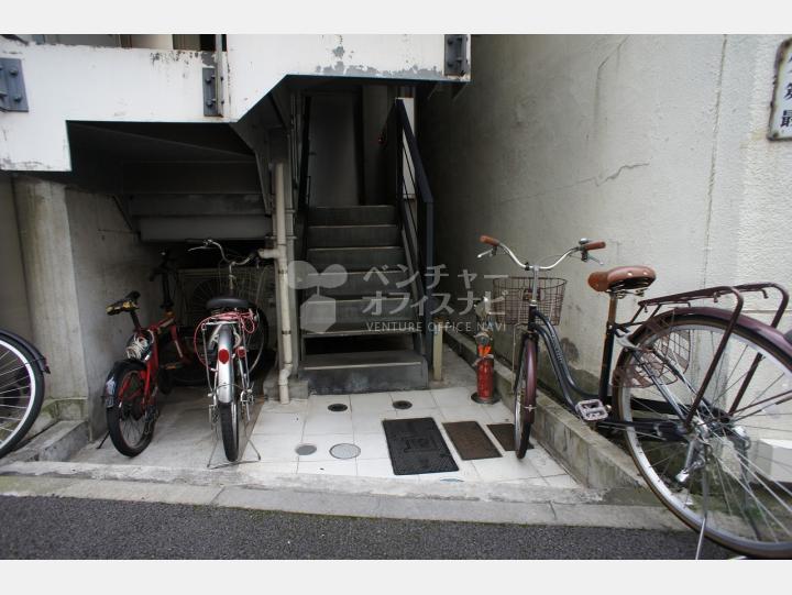 入口【EXE日本橋】
