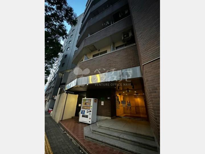 外観 【トーカン新宿第2キャステール】