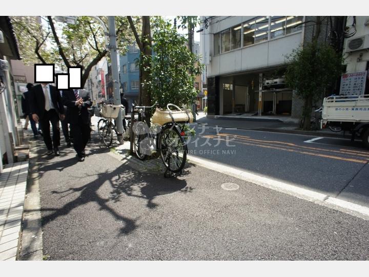 建物前通り【人形町FSビル】