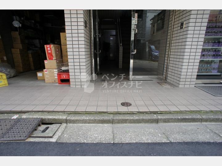 入口【K&N麻布】