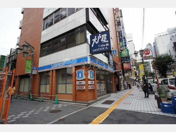 物件前【三経25ビル】