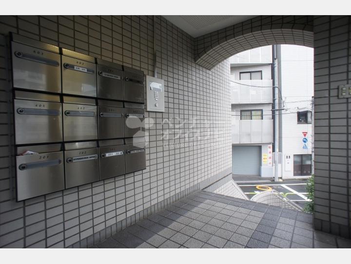 入口 【シノキ第一ビル】