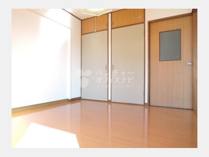 【ラサール川口】