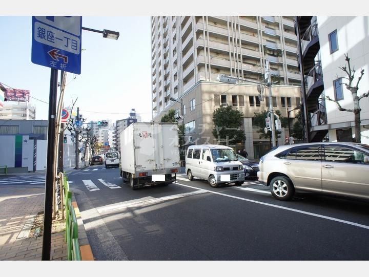 前面道路【井門銀座一丁目ビル】