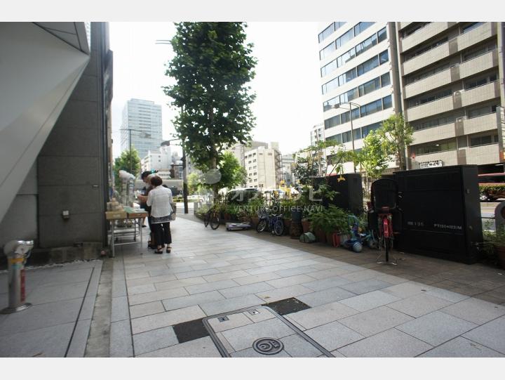 前面道路【神保町SFⅢ】