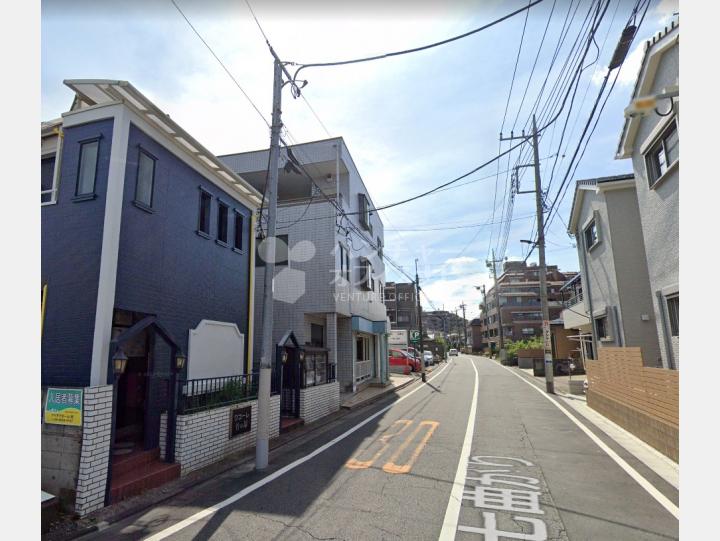 【前面道路】ワコーレ竹の塚