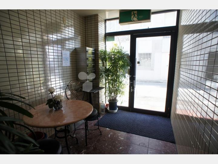 エントランス【友高ビル】