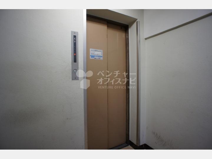 エレベーター【豊島屋本店ビル】