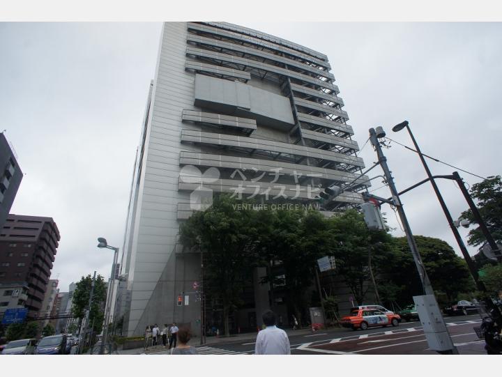外観【大木戸庁舎（四谷区民センター）】