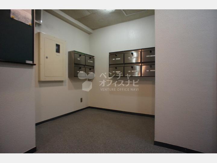 エントランス【紅萌ビル】