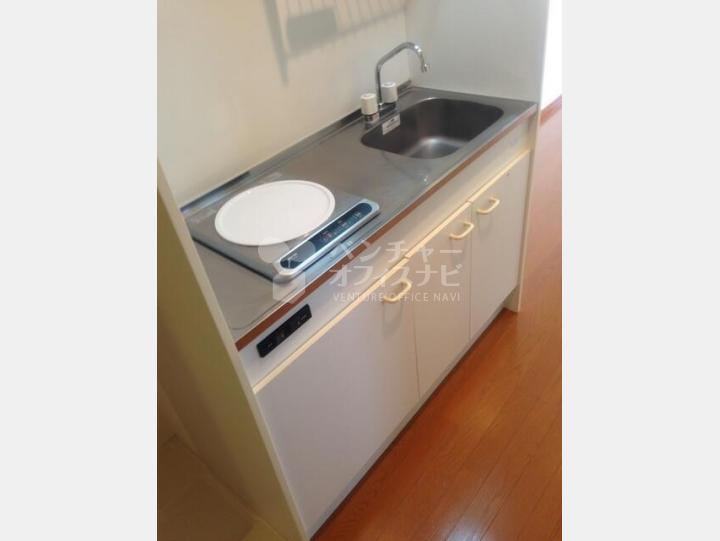 ４０１キッチン【ヴィラ・アオヤマ】