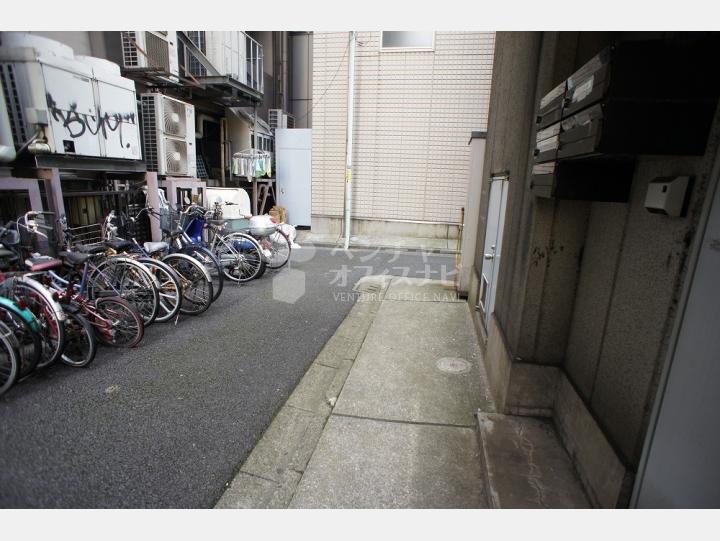 前面道路【MVKビル】
