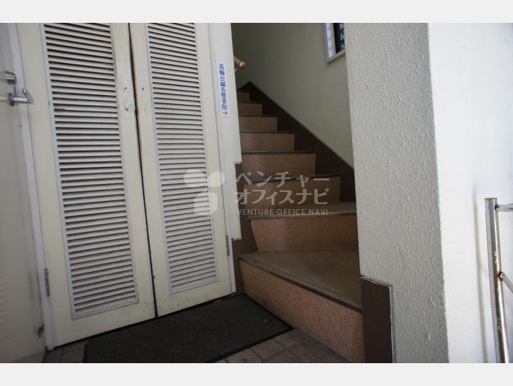 入口付近【白金台ビル】