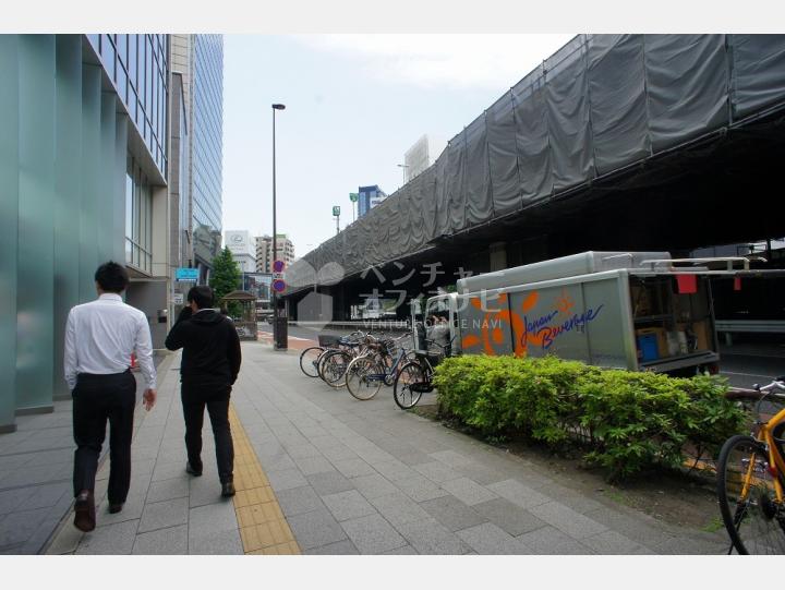 物件前通り【Daiwa渋谷スクエア】