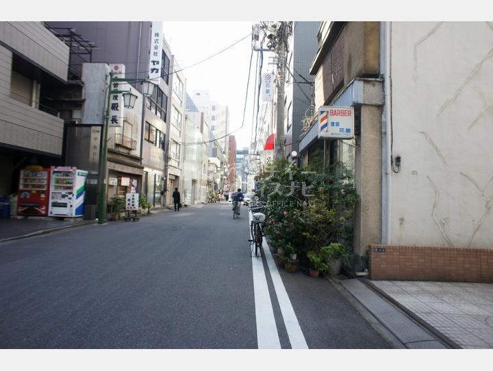 物件前通り【坪井ビル】