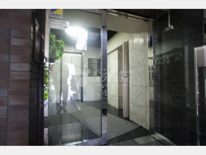 入口【御徒町オオツカビル】