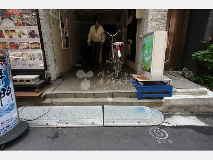 入口周辺【タカヨビル】