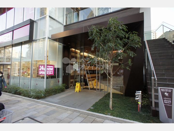 入口 【オリックス南青山ビル】