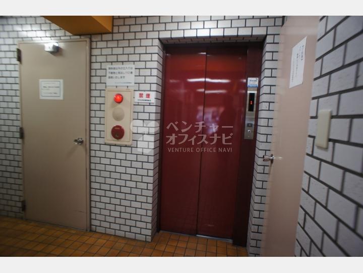 エレベーター【サンロイヤル五反田】