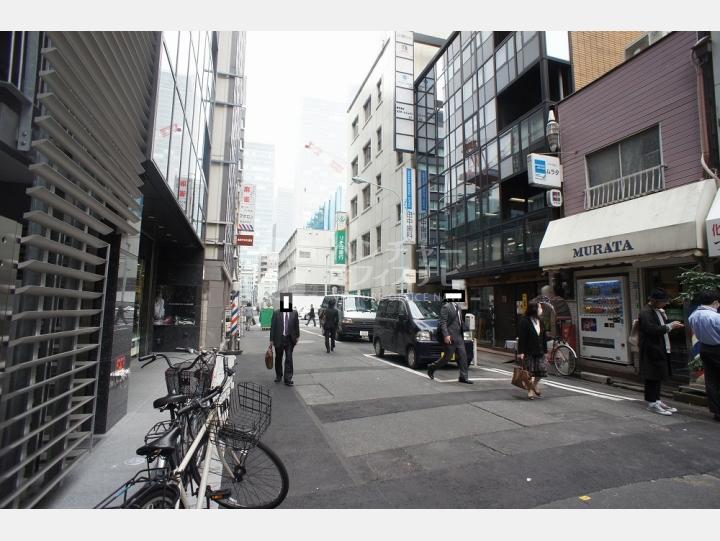 建物前通り【Ａ・Ｍ京橋ビル】
