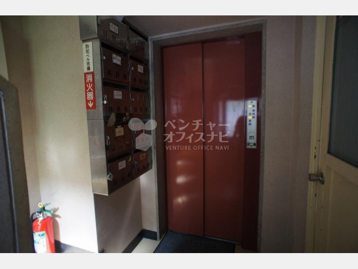 エレベーター【織田屋ビル】