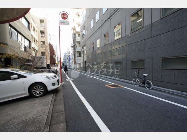 前面道路【福岡ビル】