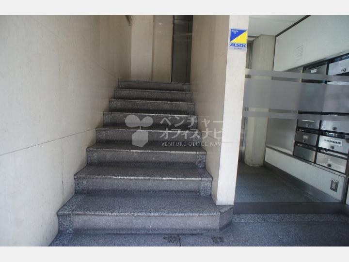 共用部通路【加賀谷ビル】