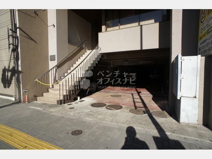 入口周辺【島忠ビル】