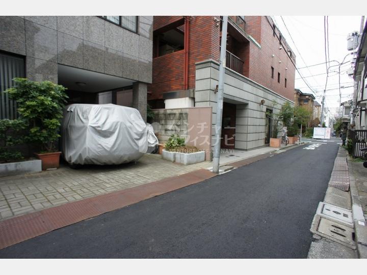 物件前通り【HAGINO　bldg（萩野ビル）】